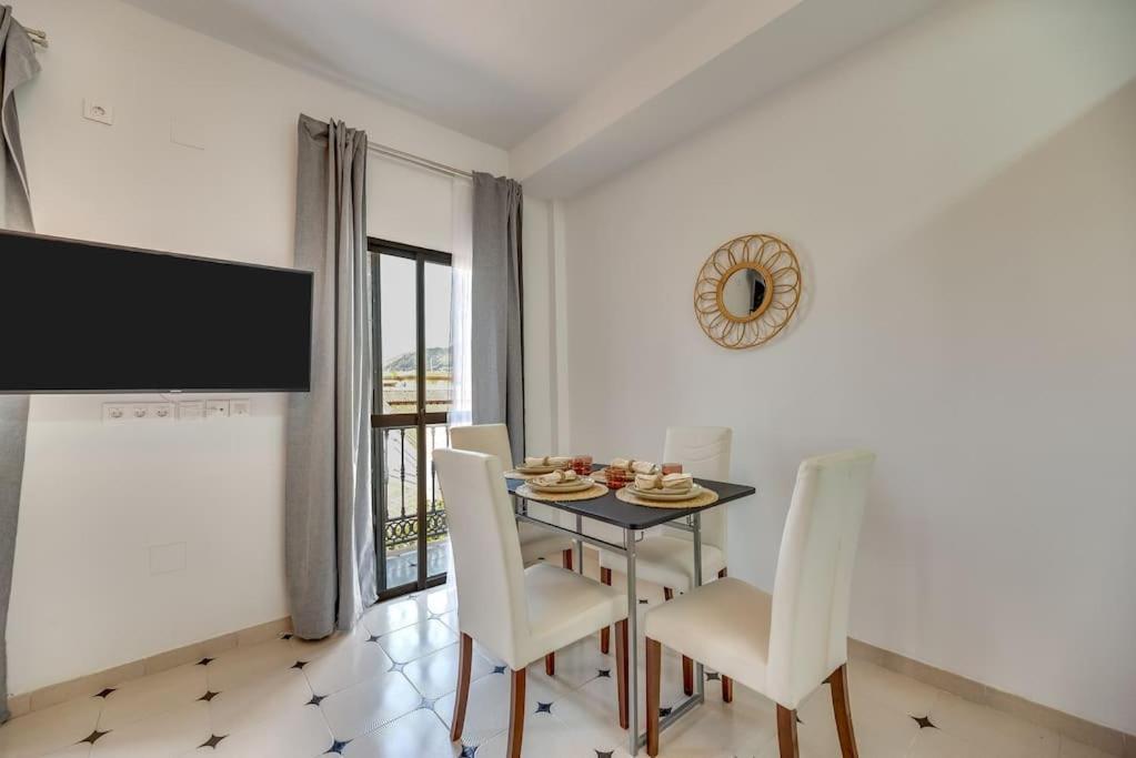 Lxr La Perla Renovated 2Hab. Apt بينالماذينا المظهر الخارجي الصورة