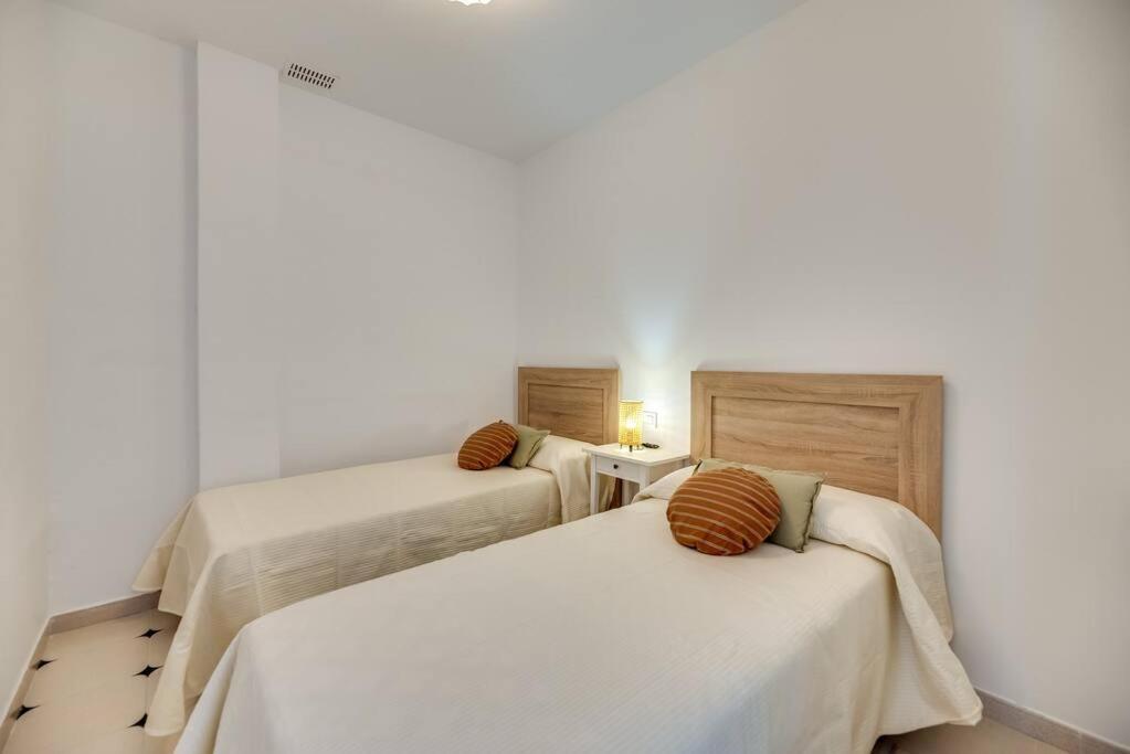 Lxr La Perla Renovated 2Hab. Apt بينالماذينا المظهر الخارجي الصورة